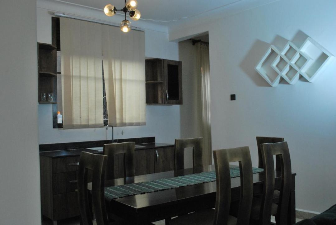 Jacuzzi City Home Kampala Exteriér fotografie